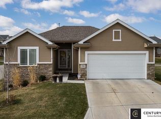 7816 Heritage Plz, Ralston, NE 68127