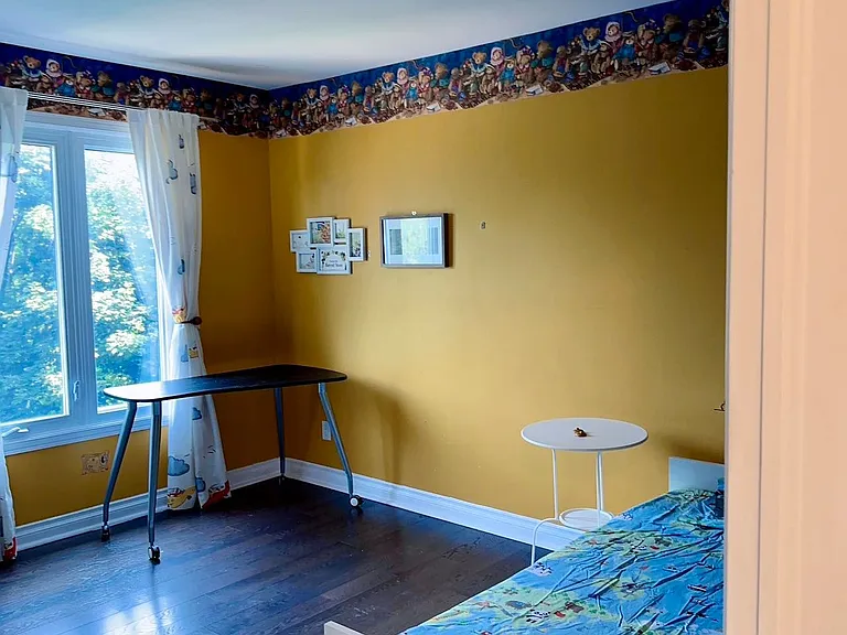 11 Rae Cres — Photo 12