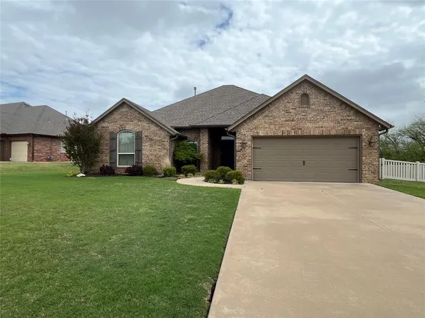 2600 E Bradley St, Shawnee, OK 74804