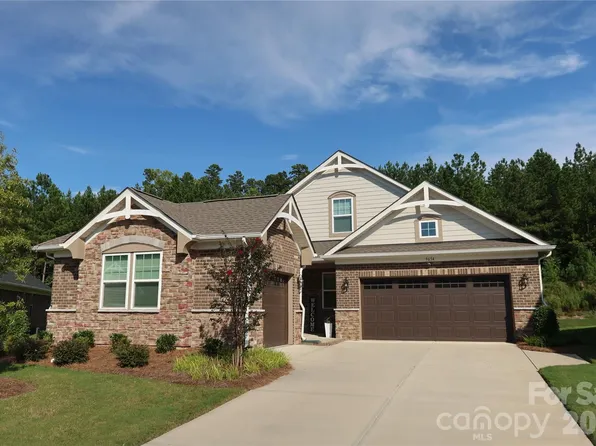 9654 Liberty Hill Dr #209, Charlotte, NC 28227
