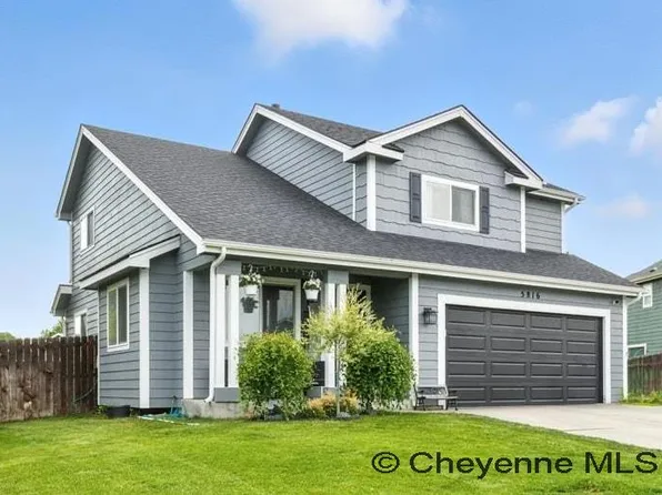 5816 Parkside Dr, Cheyenne, WY 82001