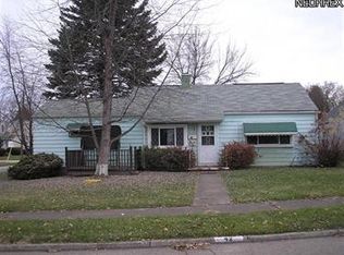42 George St, Niles, OH 44446