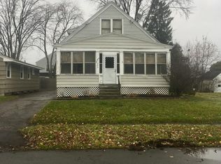 503 Berwick Rd S, Syracuse, NY 13208