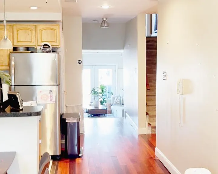 2nd floor hallway