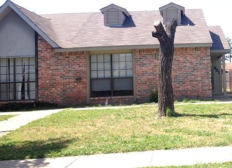 2nd image of 649 Stonehenge Dr