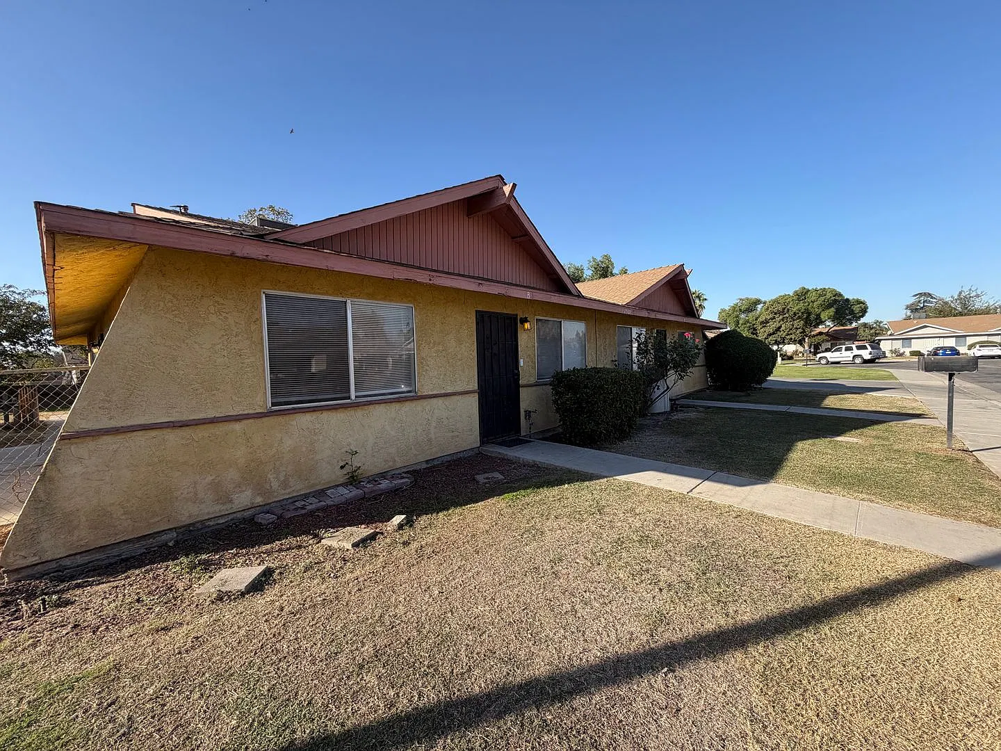 2501 Bea Court — Photo 1
