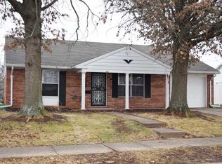 5914 Ashbrooke Rd, Evansville, IN 47710