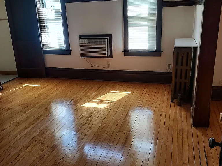 2741 Aldrich Ave S #A — Photo 1