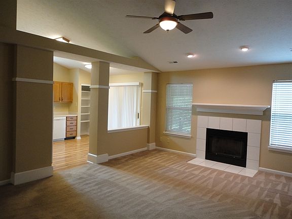 3rd image of 7440 Chipwood Dr