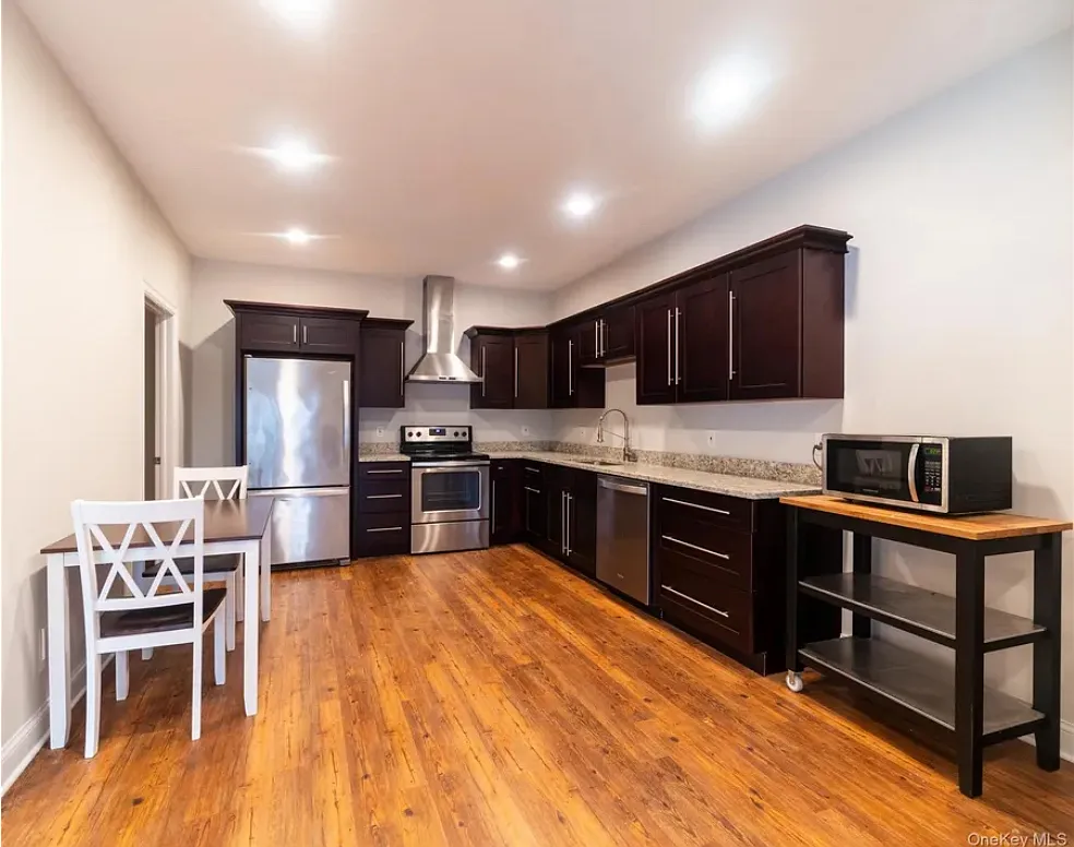 Building Photo - 49 Cherry Hill Rd #A