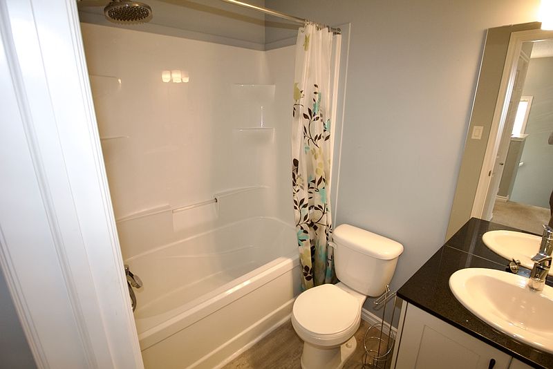 Edmonton House for rent - 4 Bedrooms — photo 28