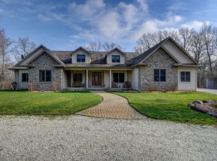 21111 31st St, Bristol, WI 53104