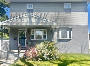 1306 Woodbine Ave, Bristol, PA