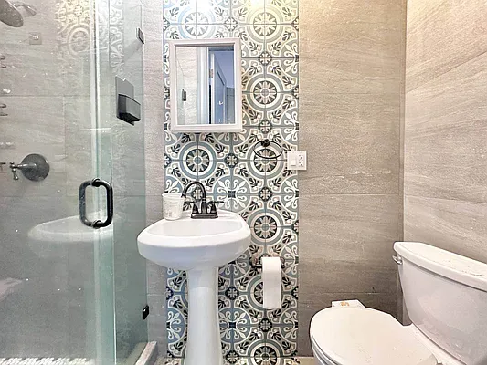 Rented by Doorway NYC, LLC | media 20