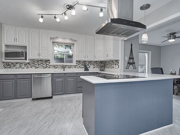 4th image of 6043 Prince Ave