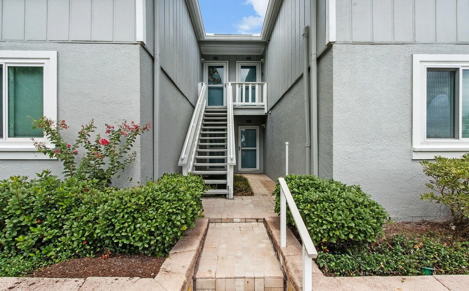603 Summer Place - 1 — Photo 1
