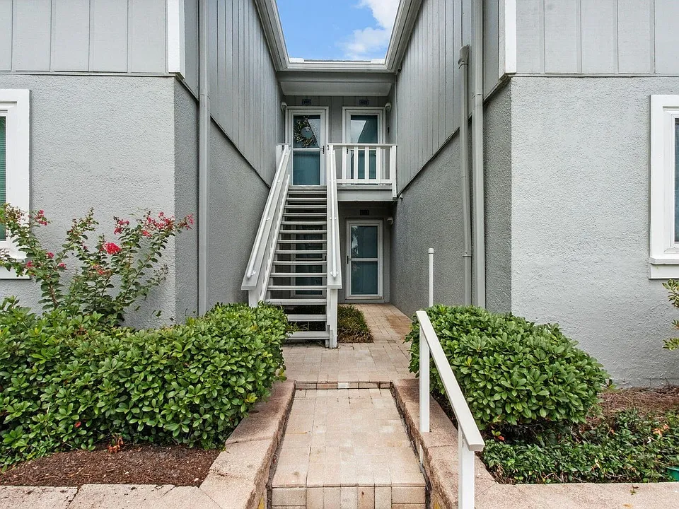 603 Summer Pl #603-1-1