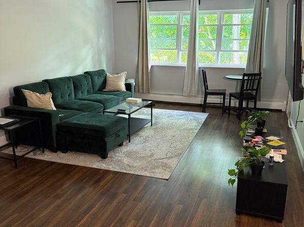 34 Pleasant Dr APT 33