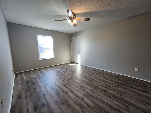 4th image of 1849 Summerhaven Ave #2