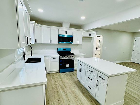 3rd image of 1804 Hodges Avenue
