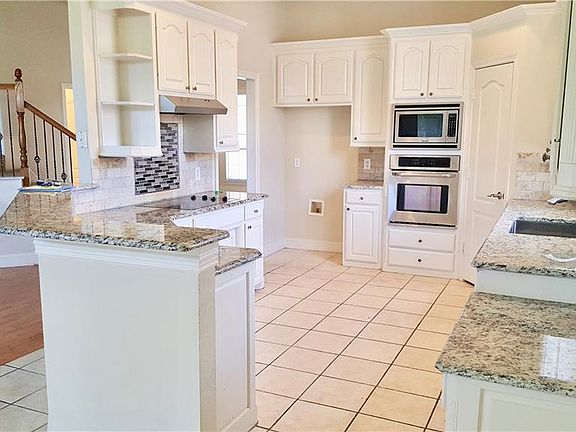 5th image of 7824 Vineyard Ct
