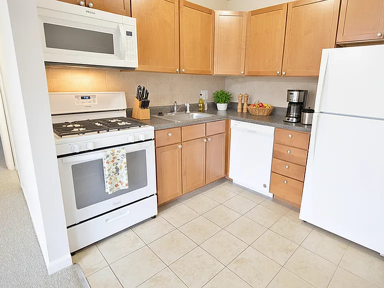 Kitchen Staged Kitchen Staged