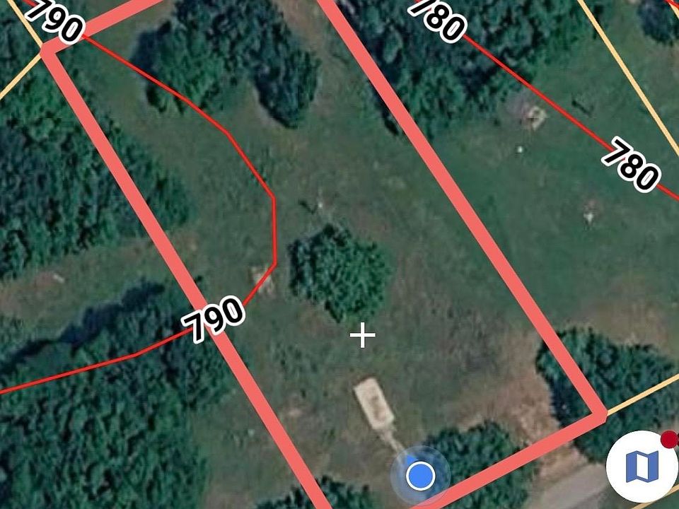 2nd image of 220 Eastlake Dr
