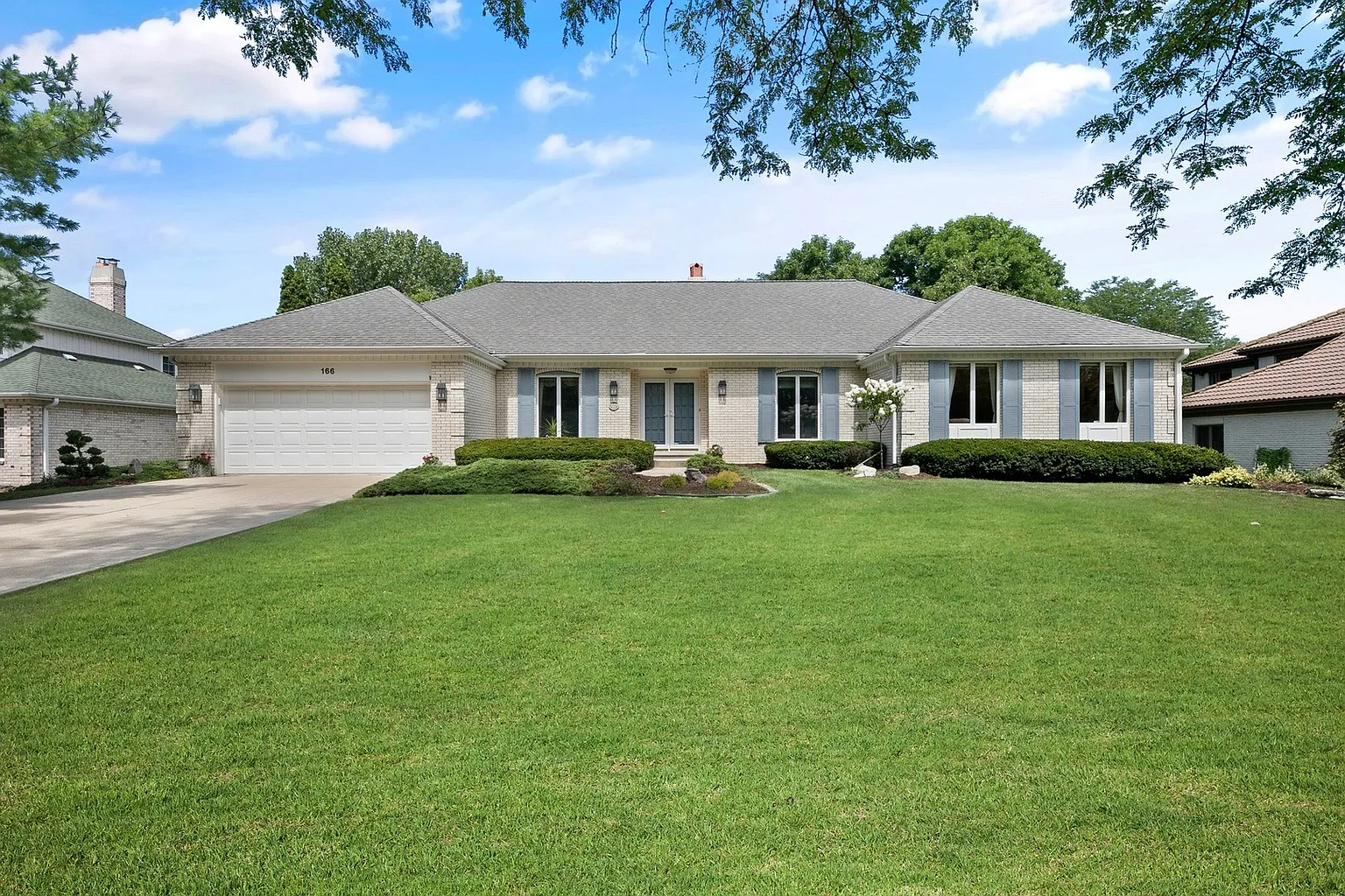 166 Saddle Brook Dr photo 1