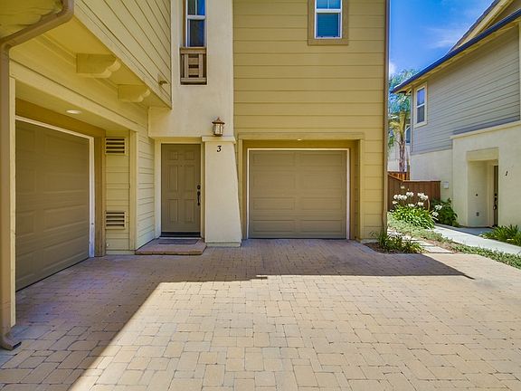 3rd image of 41530 Wild Ivy Ave Unit 3