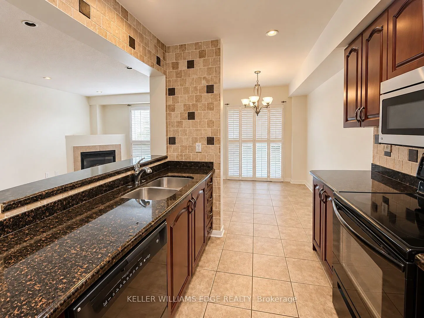 3 bed, $3,100 — Photo 4