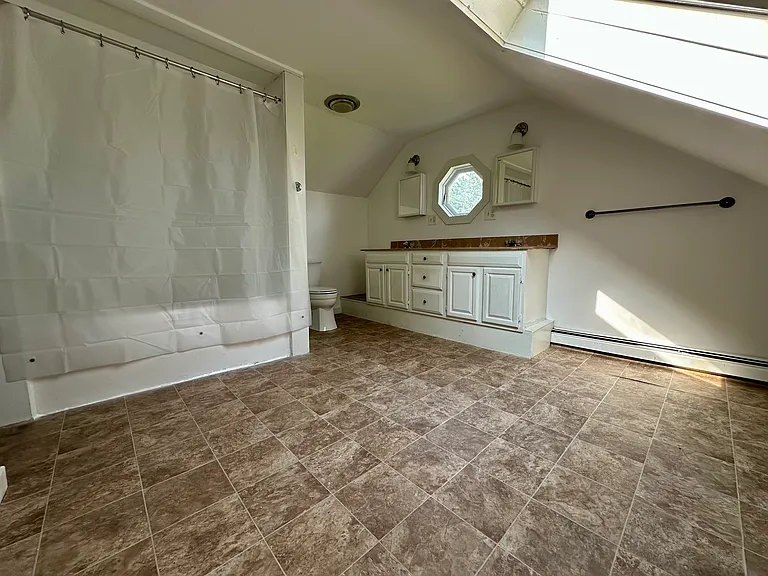 26 Pleasant St #2 — Photo 8