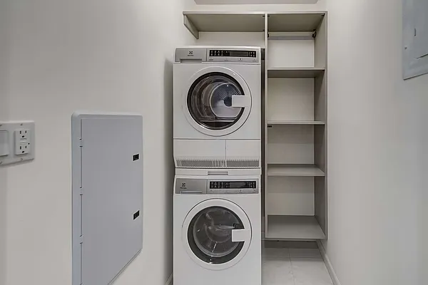 Rented by News Realty | media 34