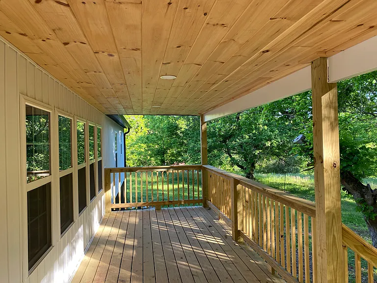 509 S East End Rd — Photo 4