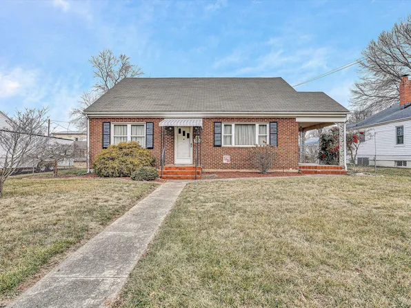 305 Bowman Ave, Salem, VA 24153