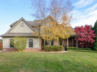 4521 Links Ct, Ann Arbor, MI
