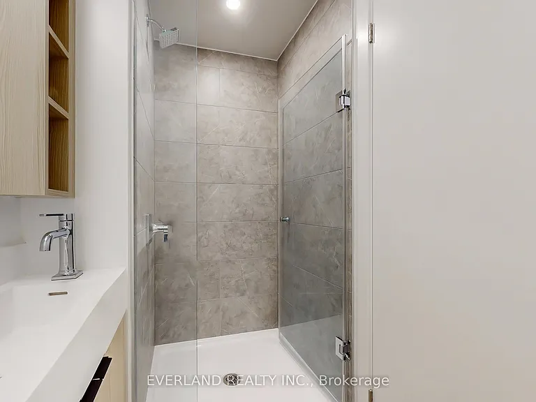 252 Church St #2512 — Photo 17
