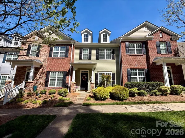 13950 Cypress Woods Dr, Huntersville, NC 28078
