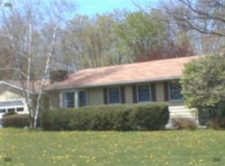 15 Woodthrush Ln, Brooktondale, NY 14817