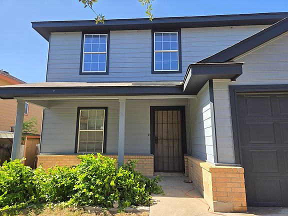 3rd image of 2424 Alegria St