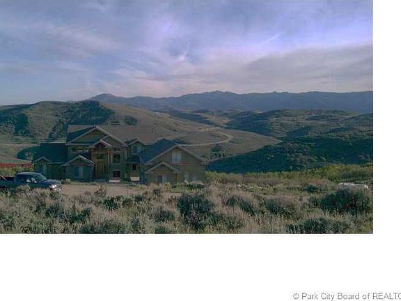 4th image of 212 Oakview Dr #212-LR-3