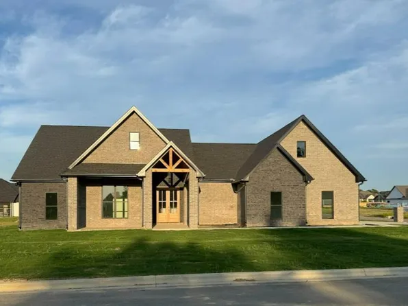 1403 S 31 1/2 St, Paragould, AR 72450