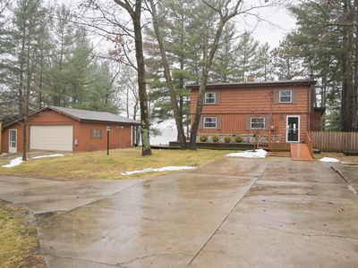 2115 Indian Lake Rd, National City, MI, 48748