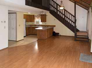 608 53rd St, Springfield, OR 97478