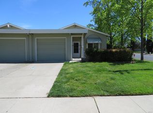 91 Monterey Dr, Vacaville, CA 95687