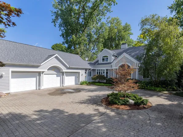 3005 Greenleaf Blvd, Elkhart, IN 46514