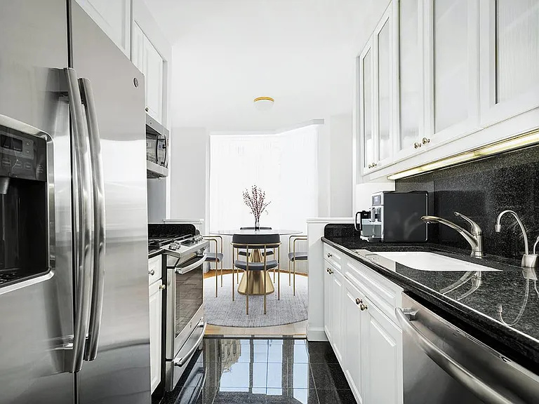 10 Liberty St #5A — Photo 3