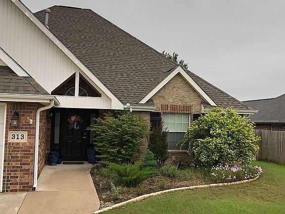313 Wedgewood Drive