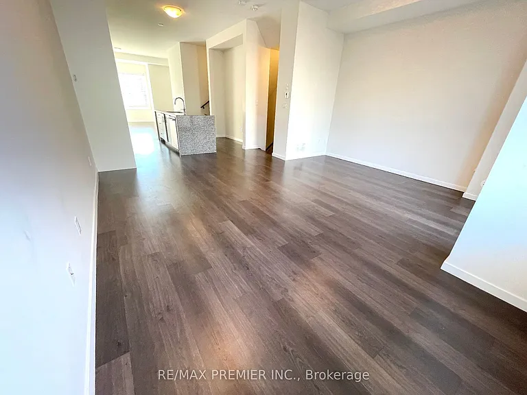 3922 Major Mackenzie Dr W — Photo 12