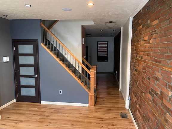 Living Room / stairs