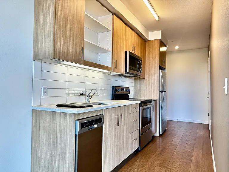 Overlook Park Apartments — Photo 20